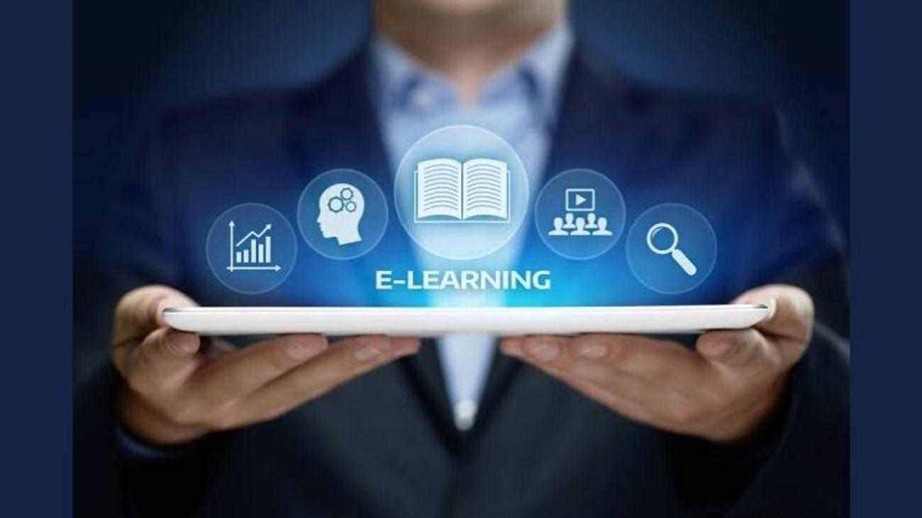 E-Learning Sebagai Salah Satu Strategi Pembelajaran Di Era Digitalisasi